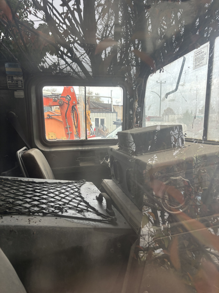 HAGGLUNDS BV 206 PARTS 1988 - Kommunal-/ Sonderfahrzeug: das Bild 3 HAGGLUNDS BV 206 PARTS 1988 - Kommunal-/ Sonderfahrzeug: das Bild 3