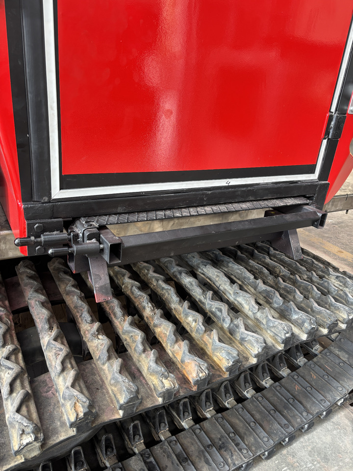 Pistenbully Cabin 5 person PISTENBULLY PB100 CABIN - Schneeräumfahrzeug: das Bild 3 Pistenbully Cabin 5 person PISTENBULLY PB100 CABIN - Schneeräumfahrzeug: das Bild 3