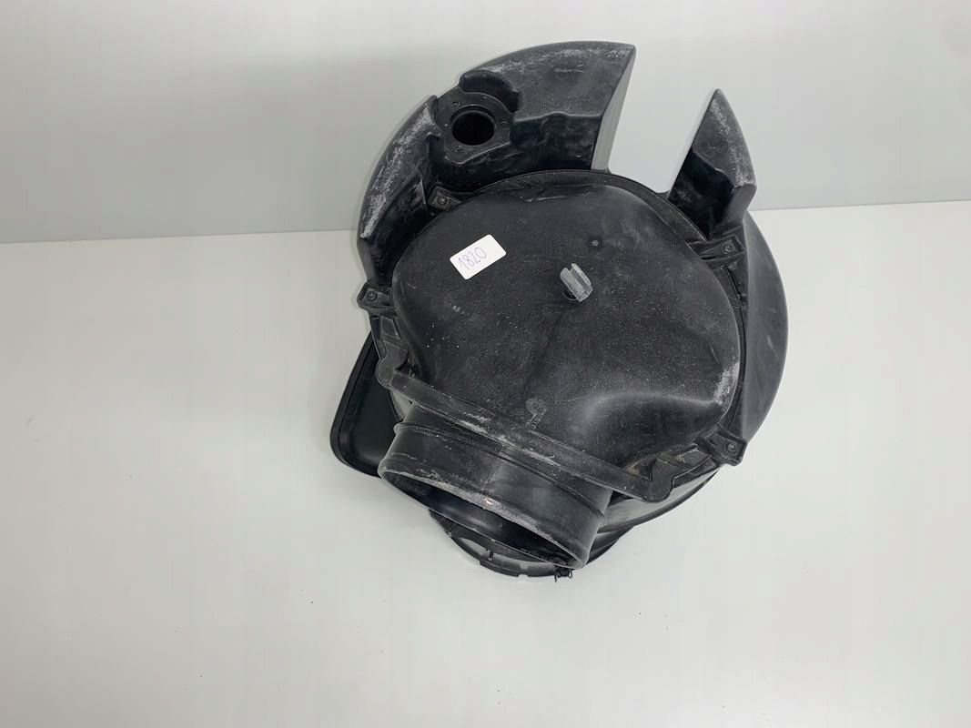 FILTR POWIETRZA OBUDOWA FILTRA MAN TGS TGX EURO 6 - Luftfilter für LKW: das Bild 2 FILTR POWIETRZA OBUDOWA FILTRA MAN TGS TGX EURO 6 - Luftfilter für LKW: das Bild 2