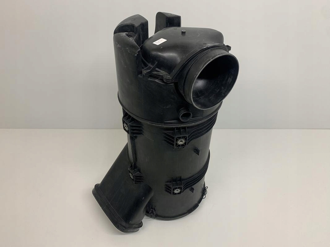 FILTR POWIETRZA OBUDOWA FILTRA MAN TGS TGX EURO 6 - Luftfilter für LKW: das Bild 3 FILTR POWIETRZA OBUDOWA FILTRA MAN TGS TGX EURO 6 - Luftfilter für LKW: das Bild 3