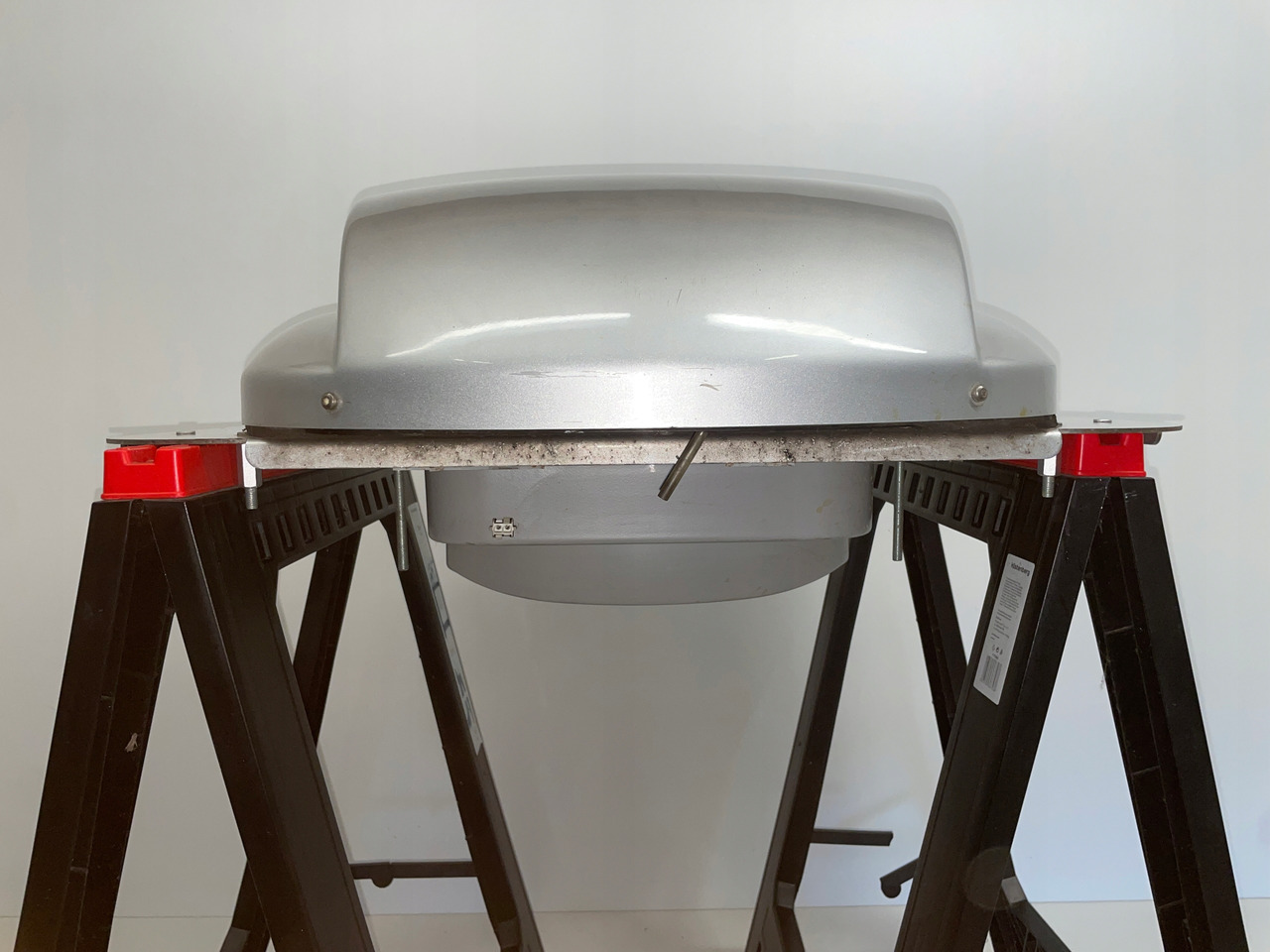 KLIMATYZACJA POSTOJOWA WAECO CA800 MAN SCANIA VOLVO DAF CA-0800-DC - Klimakompressor für LKW: das Bild 2 KLIMATYZACJA POSTOJOWA WAECO CA800 MAN SCANIA VOLVO DAF CA-0800-DC - Klimakompressor für LKW: das Bild 2