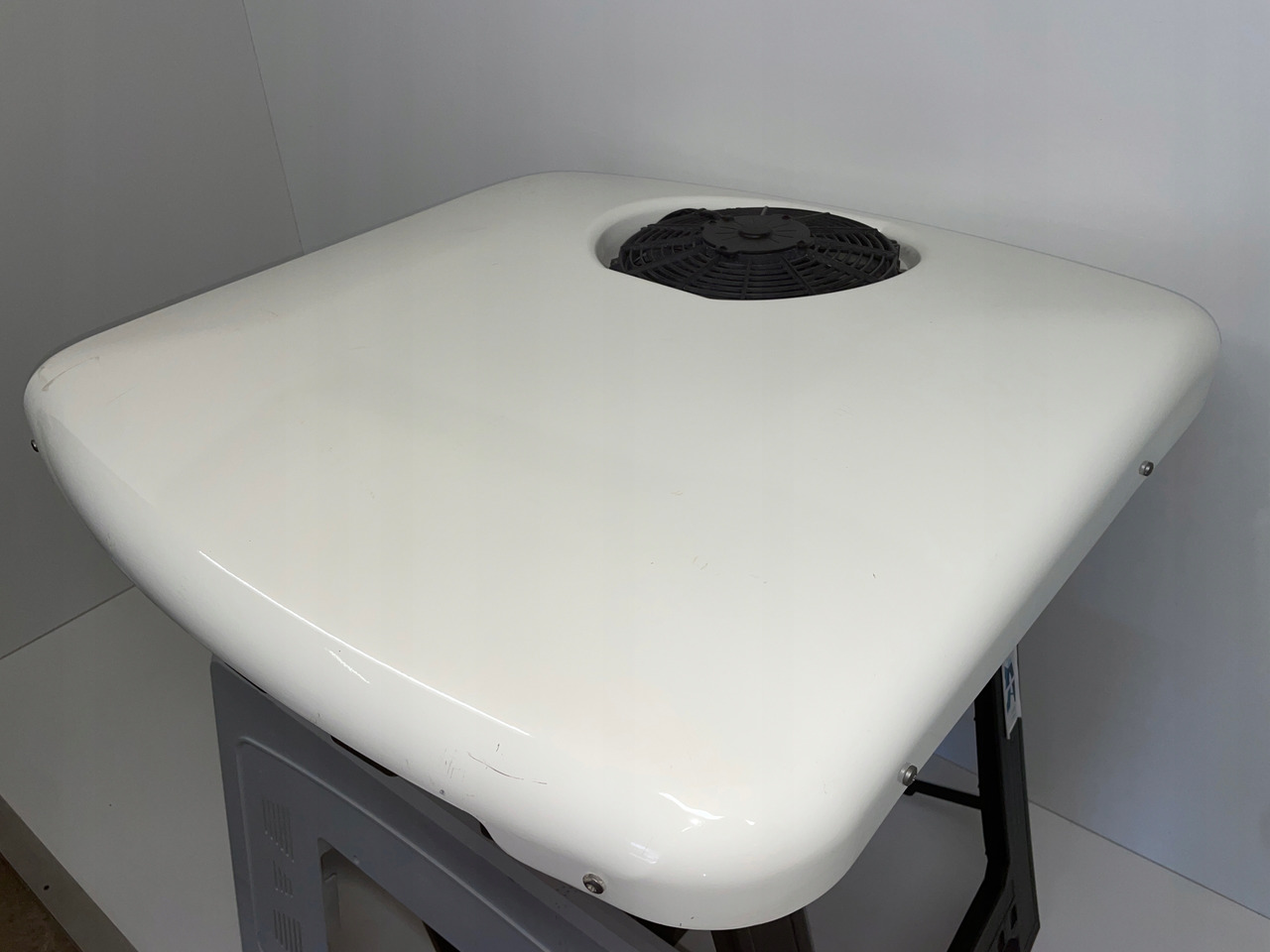 KLIMATYZACJA SLIMCOOL FACTORY PREP DAF MAN SCANIA - Klimakompressor für LKW: das Bild 3 KLIMATYZACJA SLIMCOOL FACTORY PREP DAF MAN SCANIA - Klimakompressor für LKW: das Bild 3