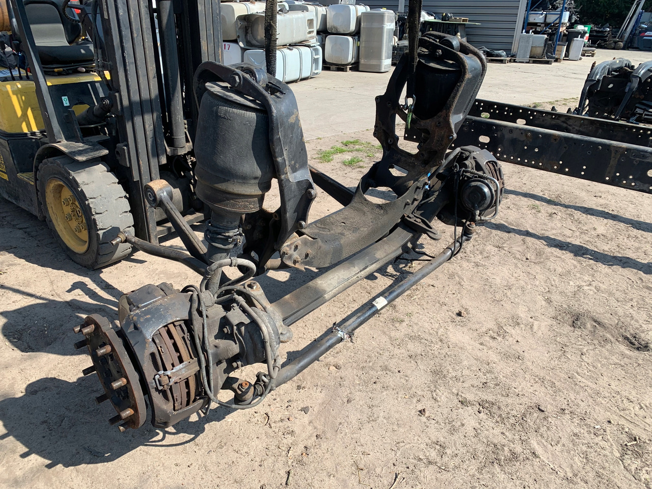 PRZEDNIA OŚ MAN TGX TGS TGA LOWDECK LOW DECK KMPL - Vorderachse für LKW: das Bild 2 PRZEDNIA OŚ MAN TGX TGS TGA LOWDECK LOW DECK KMPL - Vorderachse für LKW: das Bild 2