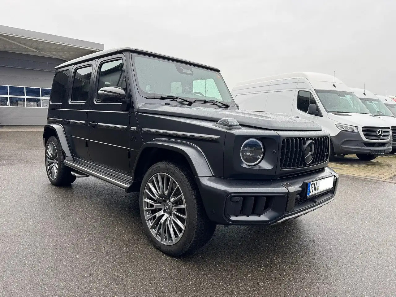 Mercedes-Benz G 63 AMG MOPF / FACELIFT VOLLAUSSTATTUNG - SUV/ Geländewagen: das Bild 2 Mercedes-Benz G 63 AMG MOPF / FACELIFT VOLLAUSSTATTUNG - SUV/ Geländewagen: das Bild 2