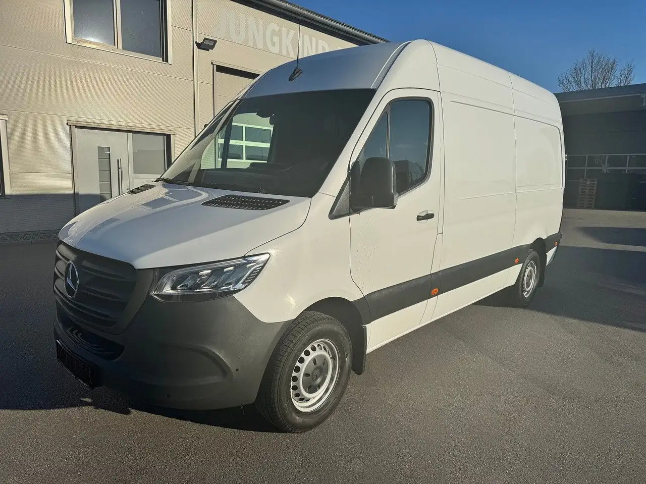 Mercedes-Benz Sprinter 316 CDI Lang Hoch Klima LED MBUX - Kastenwagen: das Bild 1 Mercedes-Benz Sprinter 316 CDI Lang Hoch Klima LED MBUX - Kastenwagen: das Bild 1