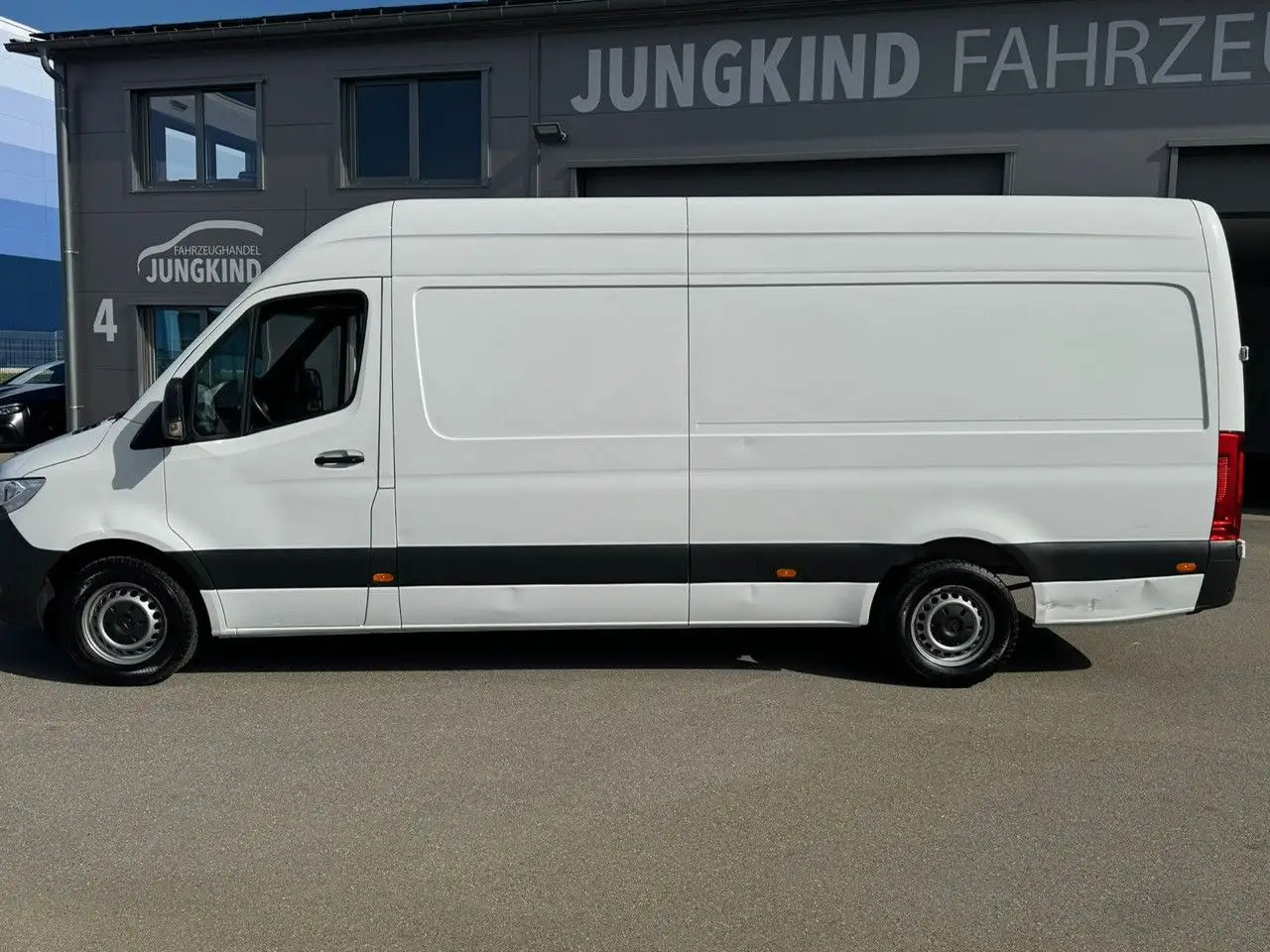 Mercedes-Benz Sprinter 316 CDI Maxi Lang Klima MBUX - Kastenwagen: das Bild 3 Mercedes-Benz Sprinter 316 CDI Maxi Lang Klima MBUX - Kastenwagen: das Bild 3