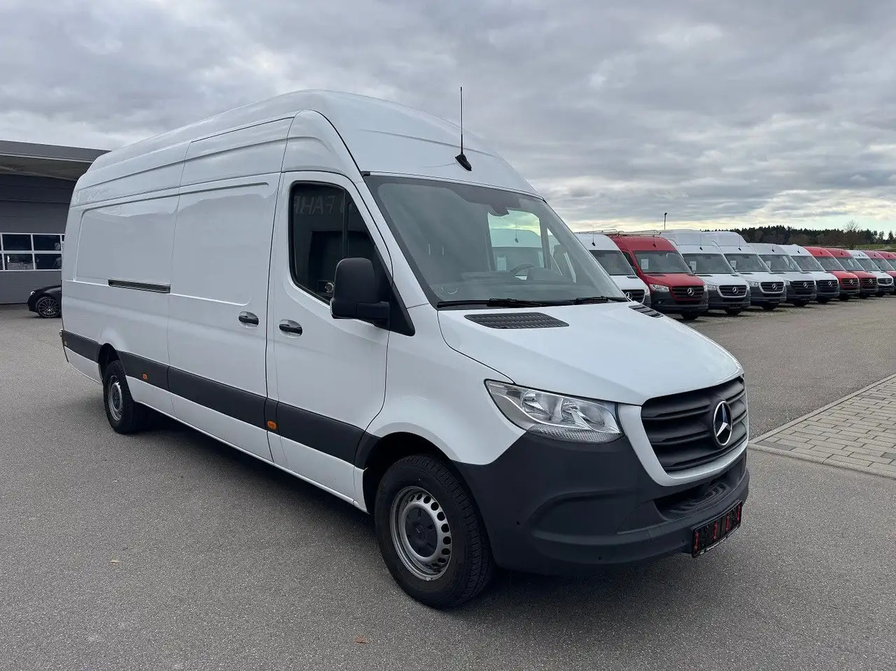 Mercedes-Benz Sprinter 317 CDI Maxi Lang Extralang XXL MBUX - Kastenwagen: das Bild 2 Mercedes-Benz Sprinter 317 CDI Maxi Lang Extralang XXL MBUX - Kastenwagen: das Bild 2