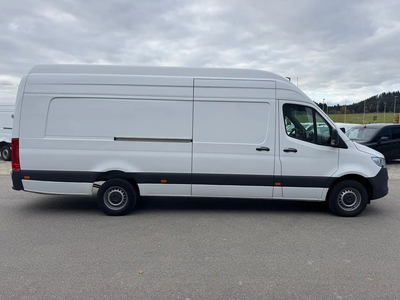 Mercedes-Benz Sprinter 317 CDI Maxi Lang Extralang XXL MBUX - Kastenwagen: das Bild 4 Mercedes-Benz Sprinter 317 CDI Maxi Lang Extralang XXL MBUX - Kastenwagen: das Bild 4