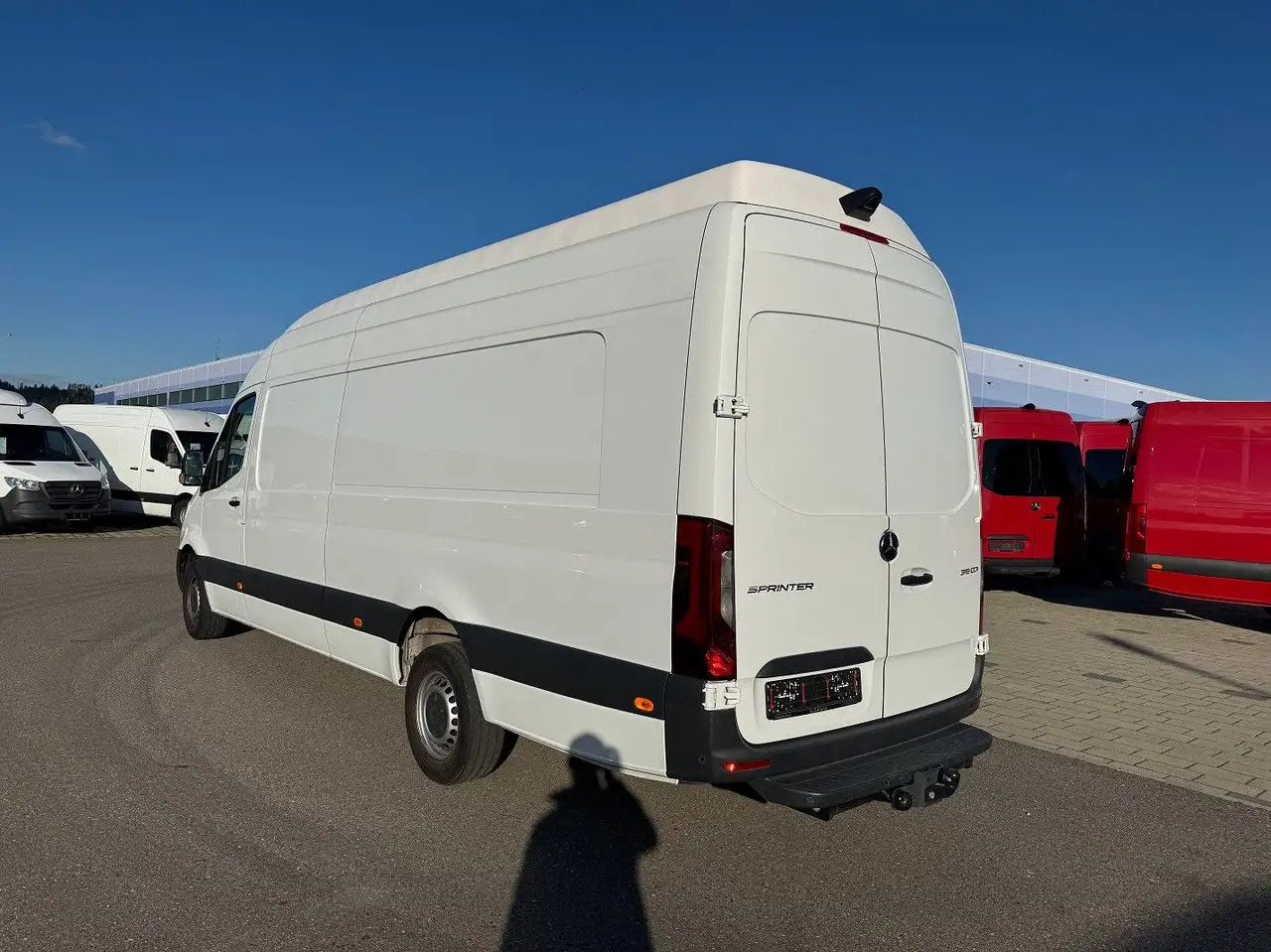 Mercedes-Benz Sprinter 319 CDI Maxi Lang Extralang XXL LED - Kastenwagen: das Bild 5 Mercedes-Benz Sprinter 319 CDI Maxi Lang Extralang XXL LED - Kastenwagen: das Bild 5