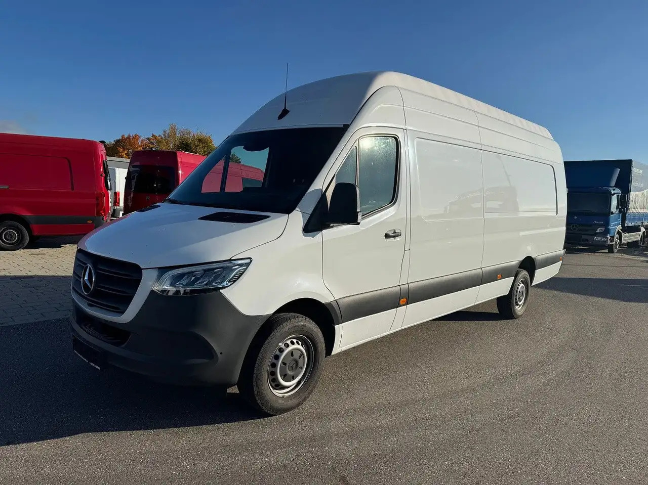 Mercedes-Benz Sprinter 319 CDI Maxi Lang Extralang XXL LED - Kastenwagen: das Bild 1 Mercedes-Benz Sprinter 319 CDI Maxi Lang Extralang XXL LED - Kastenwagen: das Bild 1