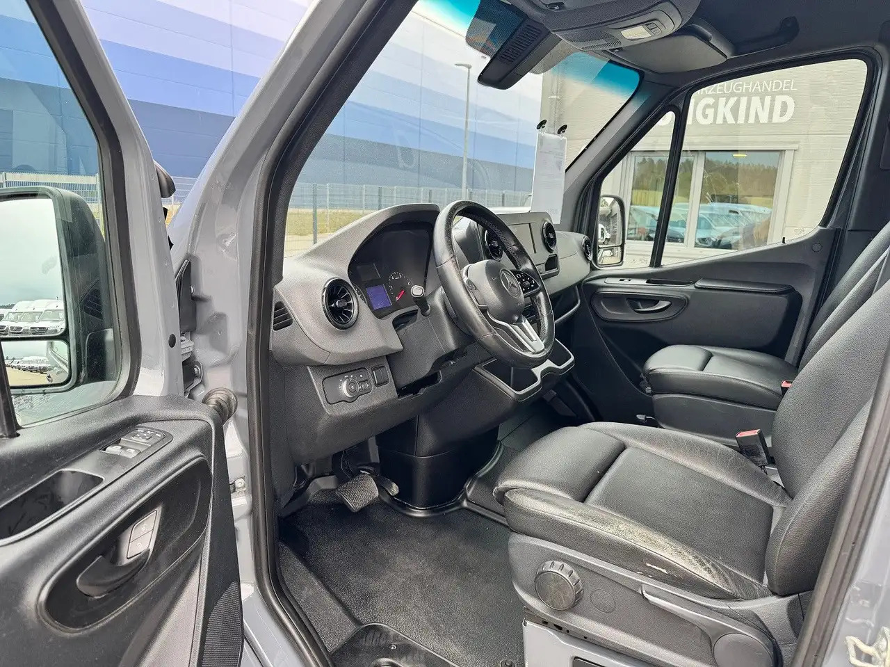 Kastenwagen, Transporter mit Doppelkabine Mercedes-Benz Sprinter 319 CDI Mixto Lang Hoch Klima AHK: das Bild 9