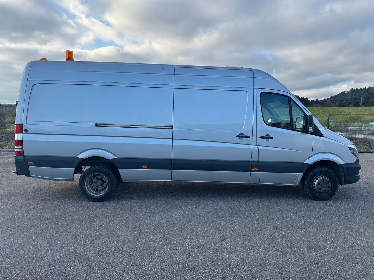 Mercedes-Benz Sprinter 516 CDI Maxi Lang Hoch AHK - Kastenwagen: das Bild 4 Mercedes-Benz Sprinter 516 CDI Maxi Lang Hoch AHK - Kastenwagen: das Bild 4