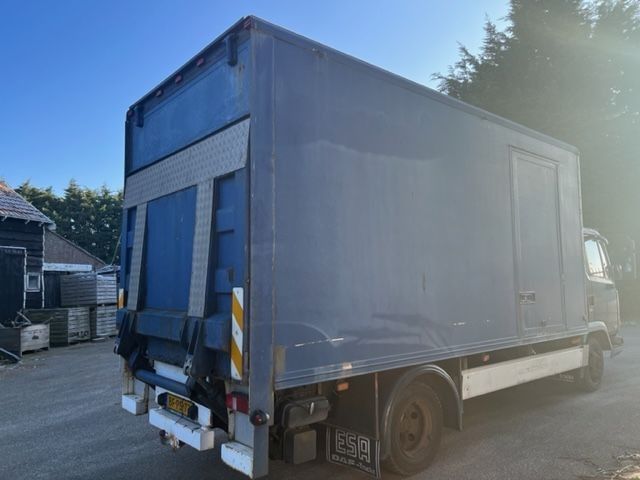 DAF DAF45 130 - Koffer LKW: das Bild 2 DAF DAF45 130 - Koffer LKW: das Bild 2