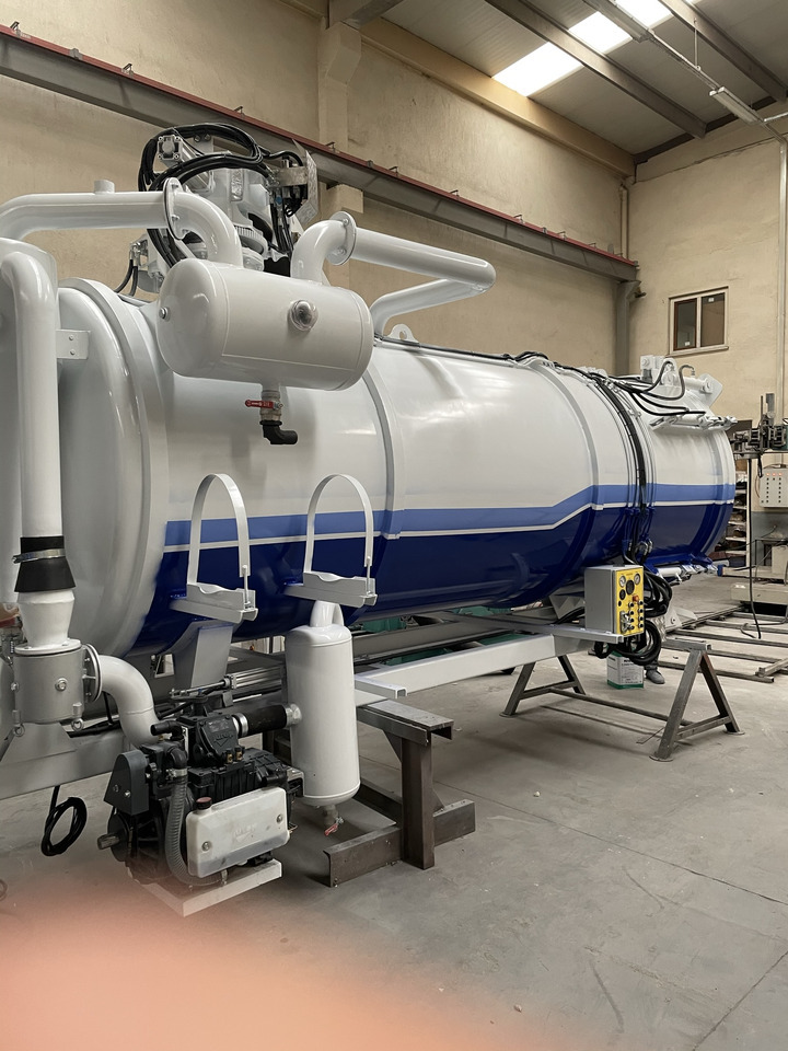 AREL TRAILER VACUUM TRUCKS FROM MANUFACTURER COMPANY - Saug-/ Spülfahrzeug: das Bild 2 AREL TRAILER VACUUM TRUCKS FROM MANUFACTURER COMPANY - Saug-/ Spülfahrzeug: das Bild 2