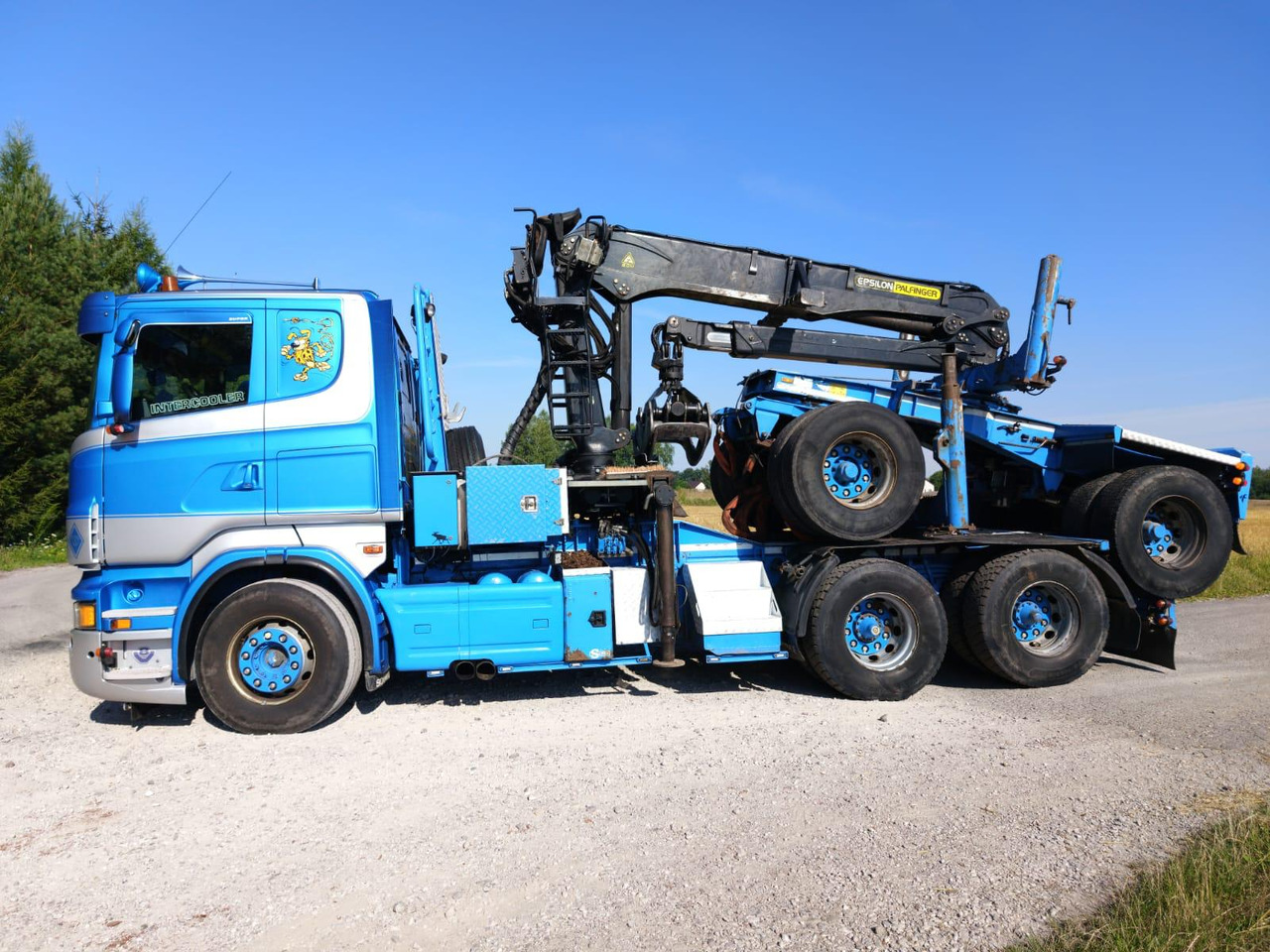 SCANIA R620 V8 - Holztransporter, Autokran: das Bild 4 SCANIA R620 V8 - Holztransporter, Autokran: das Bild 4