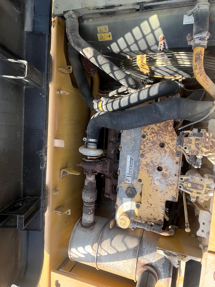 CATERPILLAR 323DL - Kettenbagger: das Bild 4 CATERPILLAR 323DL - Kettenbagger: das Bild 4