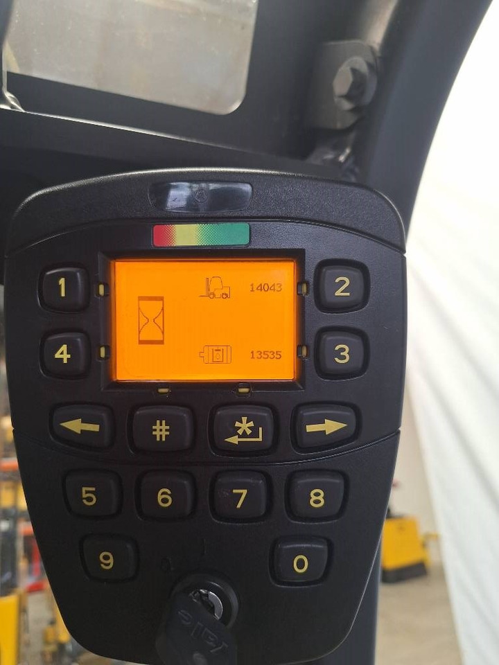 Yale ERP 16 VT - Elektrostapler: das Bild 5 Yale ERP 16 VT - Elektrostapler: das Bild 5