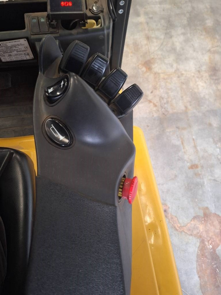 Yale ERP15VT - Elektrostapler: das Bild 5 Yale ERP15VT - Elektrostapler: das Bild 5