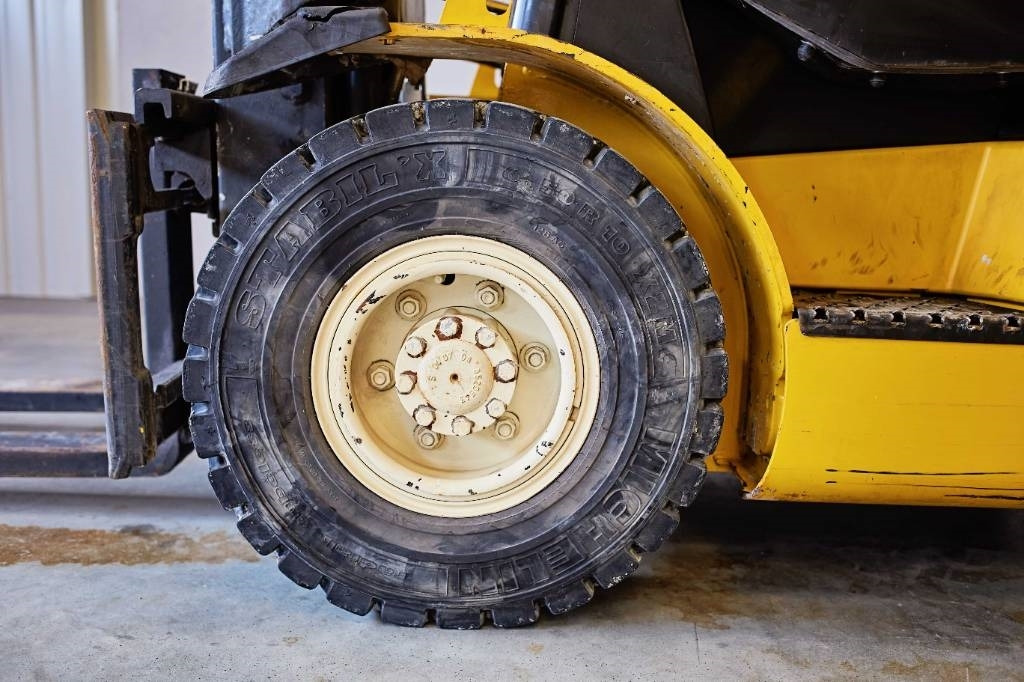 Yale GLP18VX F1925 - Treibgasstapler: das Bild 3 Yale GLP18VX F1925 - Treibgasstapler: das Bild 3