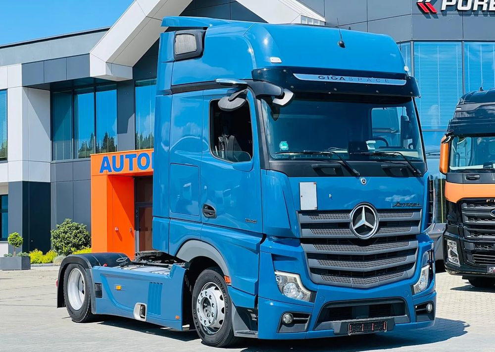 Mercedes-Benz ACTROS 1845 MEGA GIGA SPACE - Sattelzugmaschine: das Bild 1 Mercedes-Benz ACTROS 1845 MEGA GIGA SPACE - Sattelzugmaschine: das Bild 1