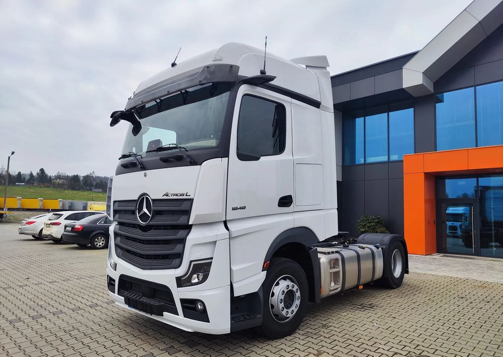 Mercedes-Benz ACTROS 1848 - Sattelzugmaschine: das Bild 1 Mercedes-Benz ACTROS 1848 - Sattelzugmaschine: das Bild 1