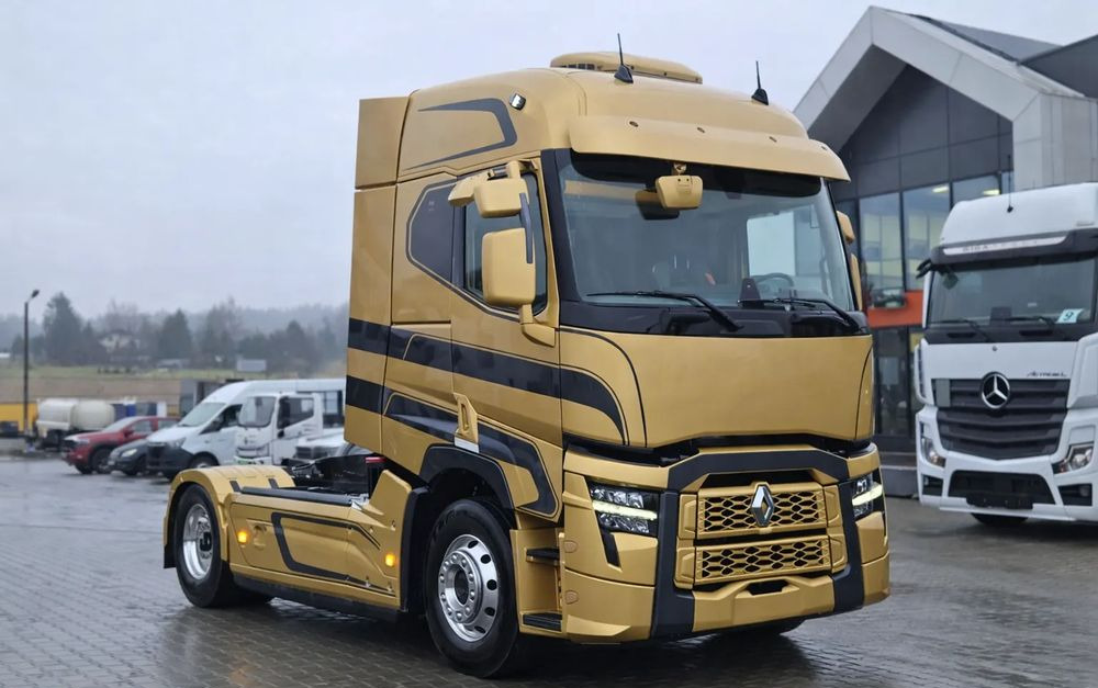 Renault T520 ADR FL / Klimatyzacja postojowa / ALUFELGI / LED / Wentylowane fotele / - Sattelzugmaschine: das Bild 2 Renault T520 ADR FL / Klimatyzacja postojowa / ALUFELGI / LED / Wentylowane fotele / - Sattelzugmaschine: das Bild 2