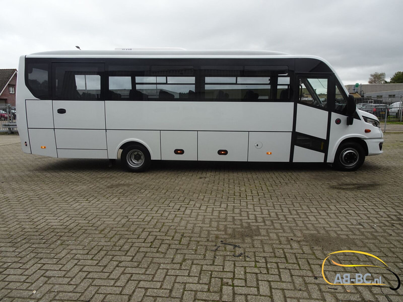 Iveco Aveuro Ambra 35 Seats EURO 6 - Reisebus: das Bild 5 Iveco Aveuro Ambra 35 Seats EURO 6 - Reisebus: das Bild 5
