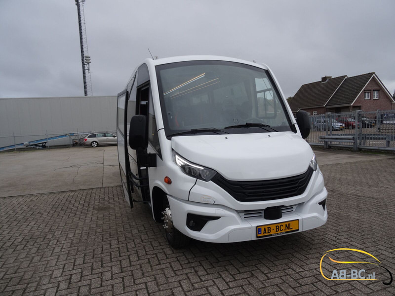 Iveco Aveuro Tourna 35 Seats EURO 6 - Reisebus: das Bild 2 Iveco Aveuro Tourna 35 Seats EURO 6 - Reisebus: das Bild 2