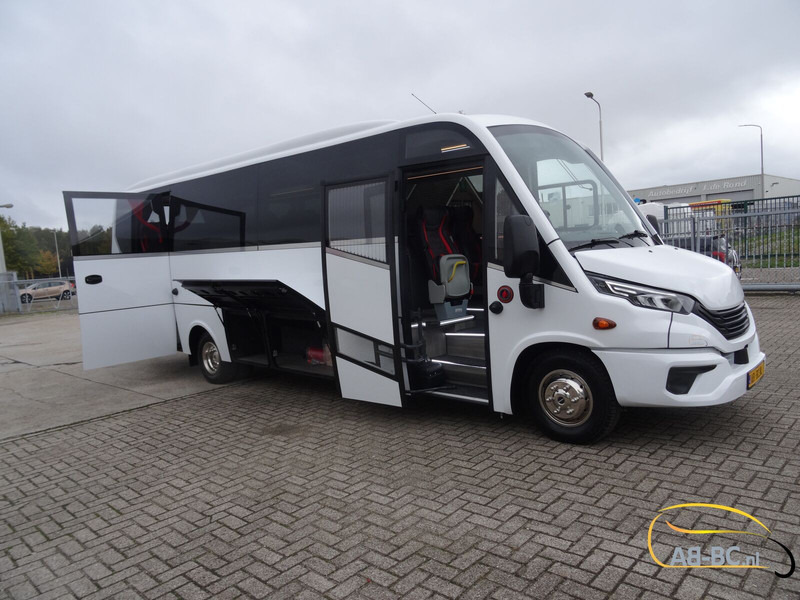 Iveco Aveuro Tourna 35 Seats EURO 6 - Reisebus: das Bild 4 Iveco Aveuro Tourna 35 Seats EURO 6 - Reisebus: das Bild 4