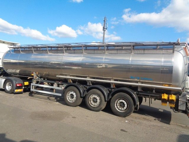 Lebensmitteltank - Tankauflieger, Melktechnik: das Bild 3 Lebensmitteltank - Tankauflieger, Melktechnik: das Bild 3