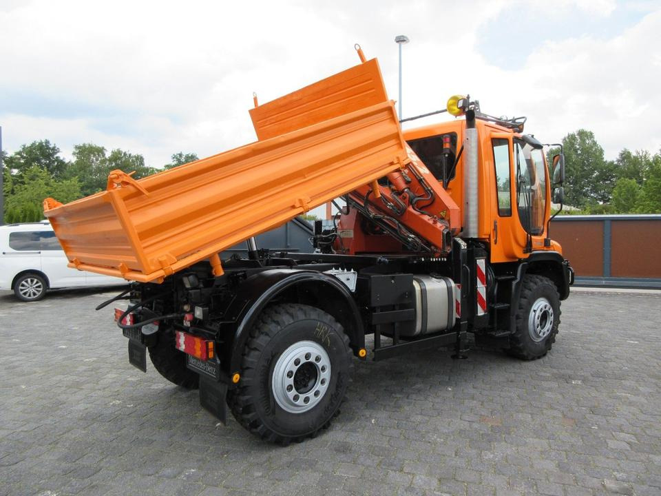 Unimog U 400 Drei-Seiten-Kipp/ Kran Atlas 65.2, Klima - Kipper: das Bild 3 Unimog U 400 Drei-Seiten-Kipp/ Kran Atlas 65.2, Klima - Kipper: das Bild 3