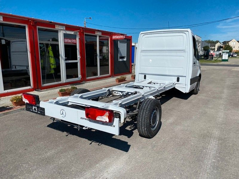 Mercedes-Benz Sprinter 315 Doka Kipper 3,5T Anhängelast - Kipper Transporter: das Bild 4 Mercedes-Benz Sprinter 315 Doka Kipper 3,5T Anhängelast - Kipper Transporter: das Bild 4