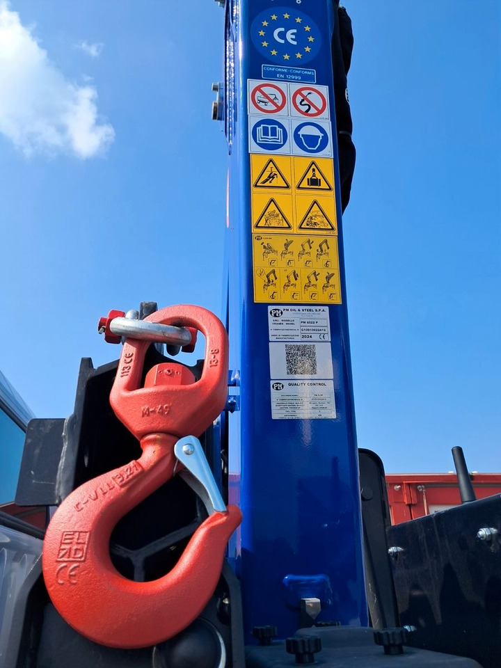 Pritsche Transporter Mitsubishi FUSO CANTER 6C18 4WD PRITSCHE+PM 6522P KRAN: das Bild 29