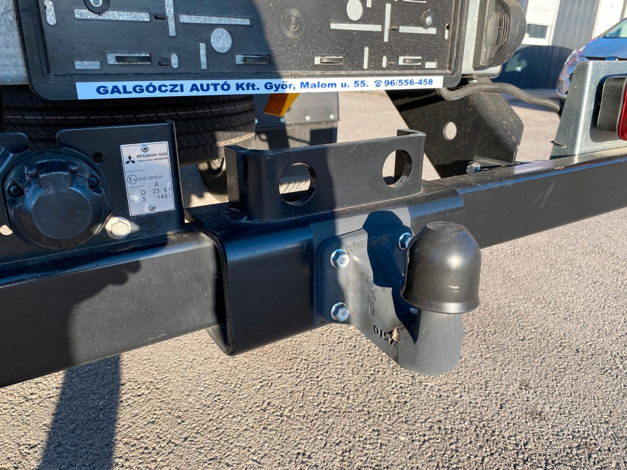 Pritsche Transporter Mitsubishi FUSO CANTER 6C18 4WD PRITSCHE+PM 6522P KRAN: das Bild 16