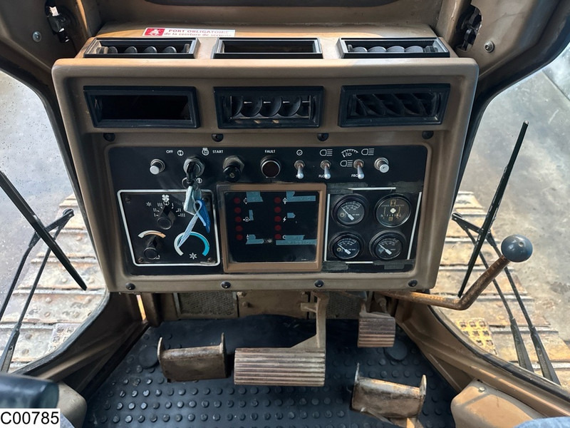 Caterpillar D5H 3304 Engine, 16,465 Hours, 98kW, 90kW - Bulldozer: das Bild 5 Caterpillar D5H 3304 Engine, 16,465 Hours, 98kW, 90kW - Bulldozer: das Bild 5