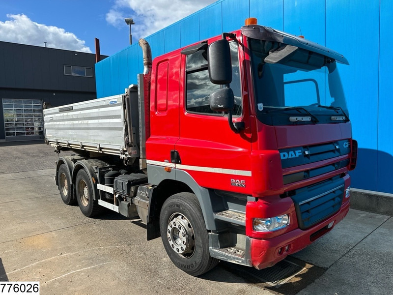 DAF 85 CF 460 6x4, Manual, Steel suspension, Retarder - Kipper: das Bild 3 DAF 85 CF 460 6x4, Manual, Steel suspension, Retarder - Kipper: das Bild 3
