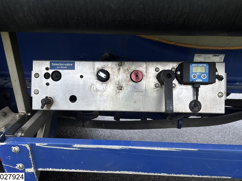 Feldbinder Silo 40.000 Liter - Tankauflieger: das Bild 5 Feldbinder Silo 40.000 Liter - Tankauflieger: das Bild 5