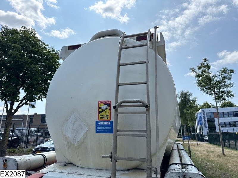 GENERAL TRAILERS Fuel 40131 liter, 7 Comp, Fuel, Carburant - Tankauflieger: das Bild 4 GENERAL TRAILERS Fuel 40131 liter, 7 Comp, Fuel, Carburant - Tankauflieger: das Bild 4