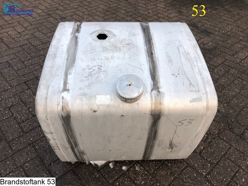 Iveco B 0.74 x D 0.65 x H 0.62 = 300 Liter - Kraftstofftank: das Bild 1 Iveco B 0.74 x D 0.65 x H 0.62 = 300 Liter - Kraftstofftank: das Bild 1