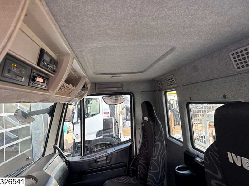 Pritsche LKW, Autokran Iveco Stralis 310 EURO 6, Steel suspension, Palfinger: das Bild 9