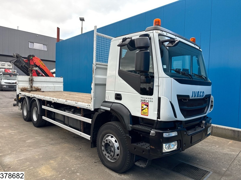 Iveco Trakker 360 6x4, EURO 6, Steelsuspension, Hub reduction - Pritsche LKW: das Bild 3 Iveco Trakker 360 6x4, EURO 6, Steelsuspension, Hub reduction - Pritsche LKW: das Bild 3