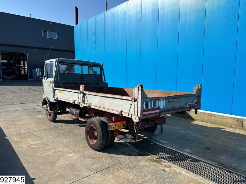 Mercedes-Benz 608 D Manual, Steel suspension, Bennes Marrel - Kipper: das Bild 4 Mercedes-Benz 608 D Manual, Steel suspension, Bennes Marrel - Kipper: das Bild 4