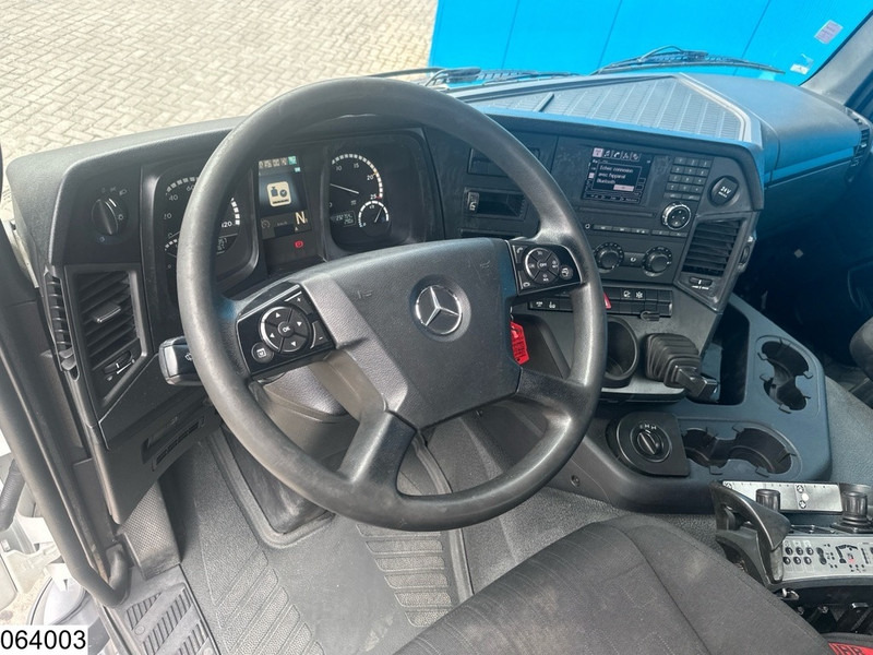 Mercedes-Benz Arocs 3243 8x4, EURO 6, Hiab, Remote - Pritsche LKW, Autokran: das Bild 5 Mercedes-Benz Arocs 3243 8x4, EURO 6, Hiab, Remote - Pritsche LKW, Autokran: das Bild 5