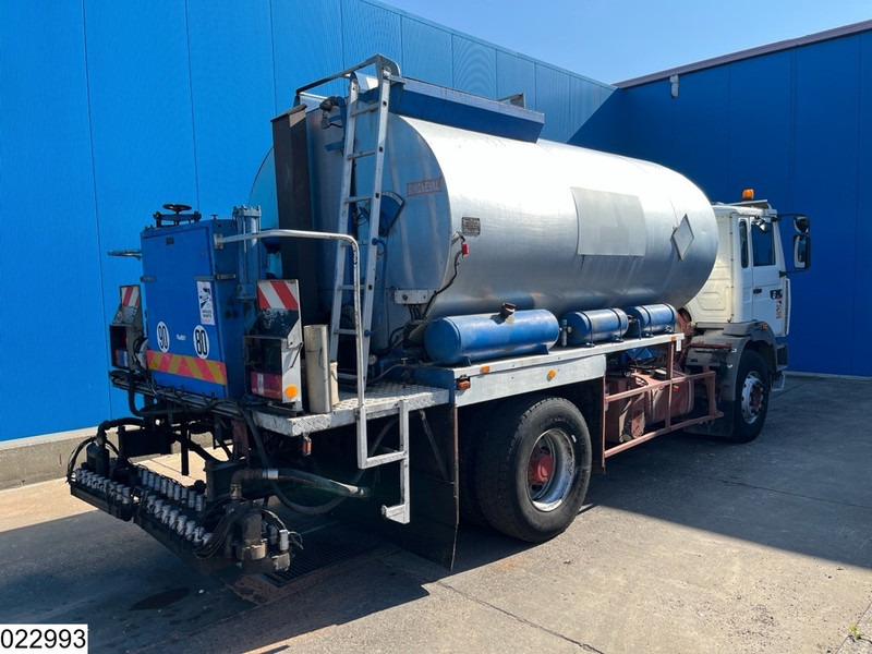 Renault G 270 Bitum, Rincheval, 9900 liter - Tankwagen: das Bild 2 Renault G 270 Bitum, Rincheval, 9900 liter - Tankwagen: das Bild 2