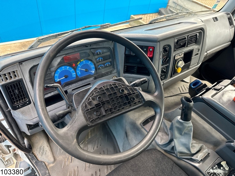 Renault Kerax 370 8x4, EURO 3, Cifa, 9m3, Remote - Fahrmischer: das Bild 5 Renault Kerax 370 8x4, EURO 3, Cifa, 9m3, Remote - Fahrmischer: das Bild 5