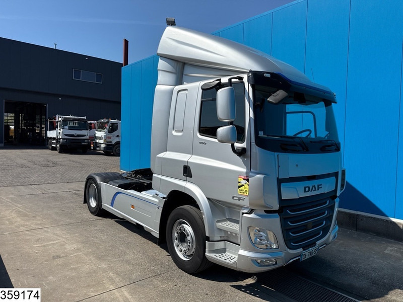DAF CF 450 EURO 6 - Sattelzugmaschine: das Bild 2 DAF CF 450 EURO 6 - Sattelzugmaschine: das Bild 2