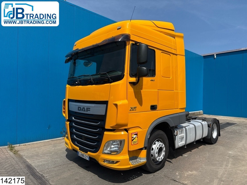 DAF XF 460 EURO 6, PTO - Sattelzugmaschine: das Bild 1 DAF XF 460 EURO 6, PTO - Sattelzugmaschine: das Bild 1