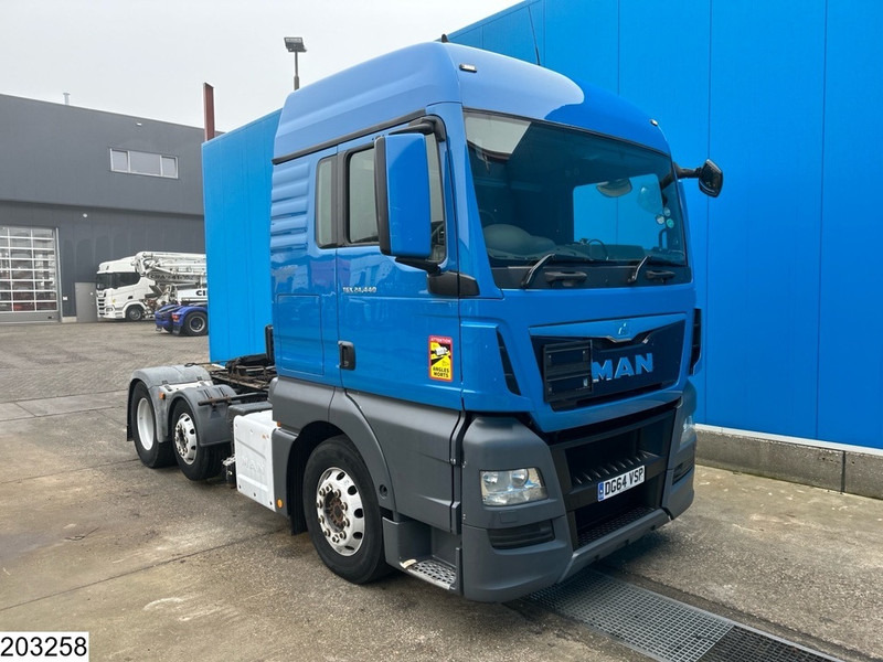 MAN TGX 24 440 6x2, EURO 5, RHD, ADR, PTO - Sattelzugmaschine: das Bild 4 MAN TGX 24 440 6x2, EURO 5, RHD, ADR, PTO - Sattelzugmaschine: das Bild 4