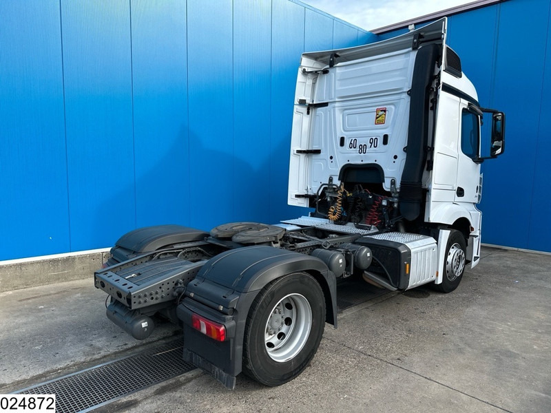 Mercedes-Benz Actros 1845 EURO 6 - Sattelzugmaschine: das Bild 2 Mercedes-Benz Actros 1845 EURO 6 - Sattelzugmaschine: das Bild 2