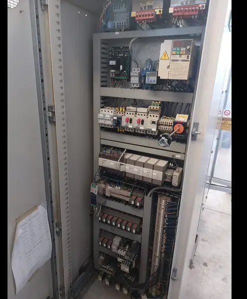 Used capsuling Machine ROBINO GALANDRINO up to 150 - Getränkemaschine: das Bild 5 Used capsuling Machine ROBINO GALANDRINO up to 150 - Getränkemaschine: das Bild 5